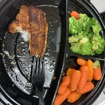 Cracker Barrel Old Country Store - Grilled catfish, broccoli, carrots. - Breakfast & Brunch Near Me - Bowling Green, Kentucky Cracker Barrel Old Country Store - Grilled catfish, broccoli, carrots. - Breakfast & Brunch Near Me - Bowling Green, Kentucky