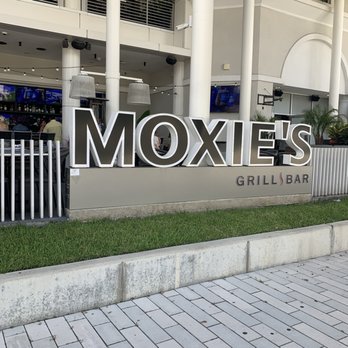 Moxies - Moxies Grill & Bar - Cocktail Bars Near Me - Houston, Texas Moxies - Moxies Grill & Bar - Cocktail Bars Near Me - Houston, Texas