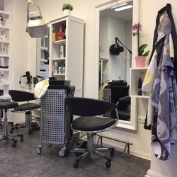 Salon A.H. Effekt