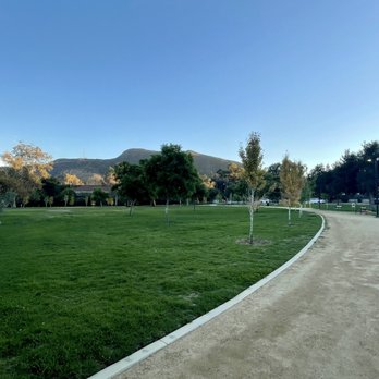 Johnny Carson Park - Parks Near Me - Burbank, California Johnny Carson Park - Parks Near Me - Burbank, California
