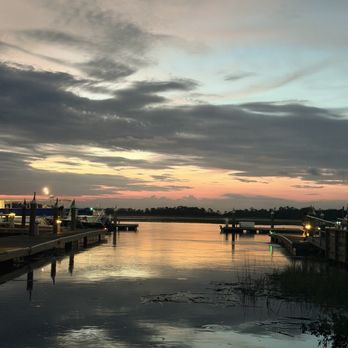 Fripp Island - Sunset at Marina - Resorts Near Me - Saint Helena Island, South Carolina Fripp Island - Sunset at Marina - Resorts Near Me - Saint Helena Island, South Carolina