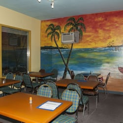 Deen's Caribbean Restaurant & Patio