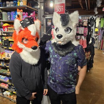 Spencer's - Accessories Near Me - Schaumburg, Illinois