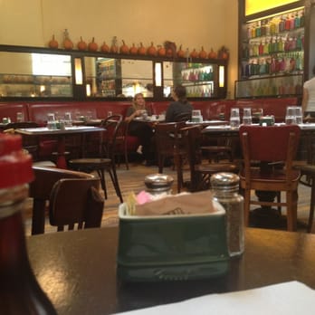 Raymond's - American Near Me - Montclair, New Jersey
