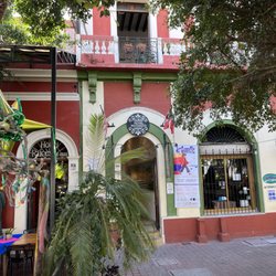Plazuela Machado - Shop