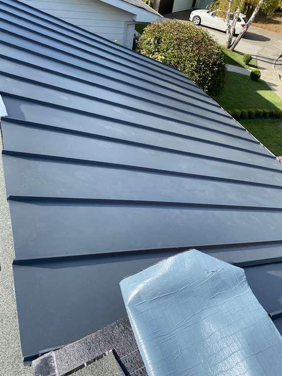 Slide of Gramajo Roofing