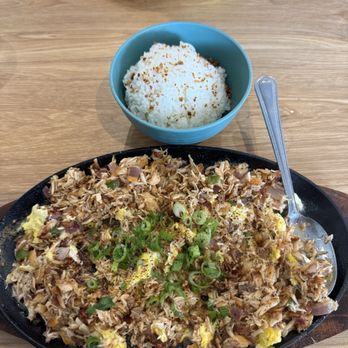 Lolas By MFK - Salmon belly sisig - Filipino Near Me - West Covina, California