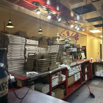 Hoboken Pie - the interior of a pizza shop - Pizza Near Me - Austin, Texas Hoboken Pie - the interior of a pizza shop - Pizza Near Me - Austin, Texas