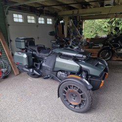 Greater Vancouver Powersports - Can Am Canyon Redrock