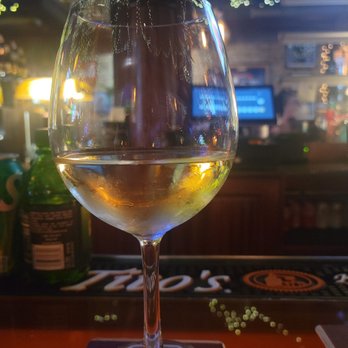 Rex Tavern - Sports Bars Near Me - Chicago, Illinois Rex Tavern - Sports Bars Near Me - Chicago, Illinois