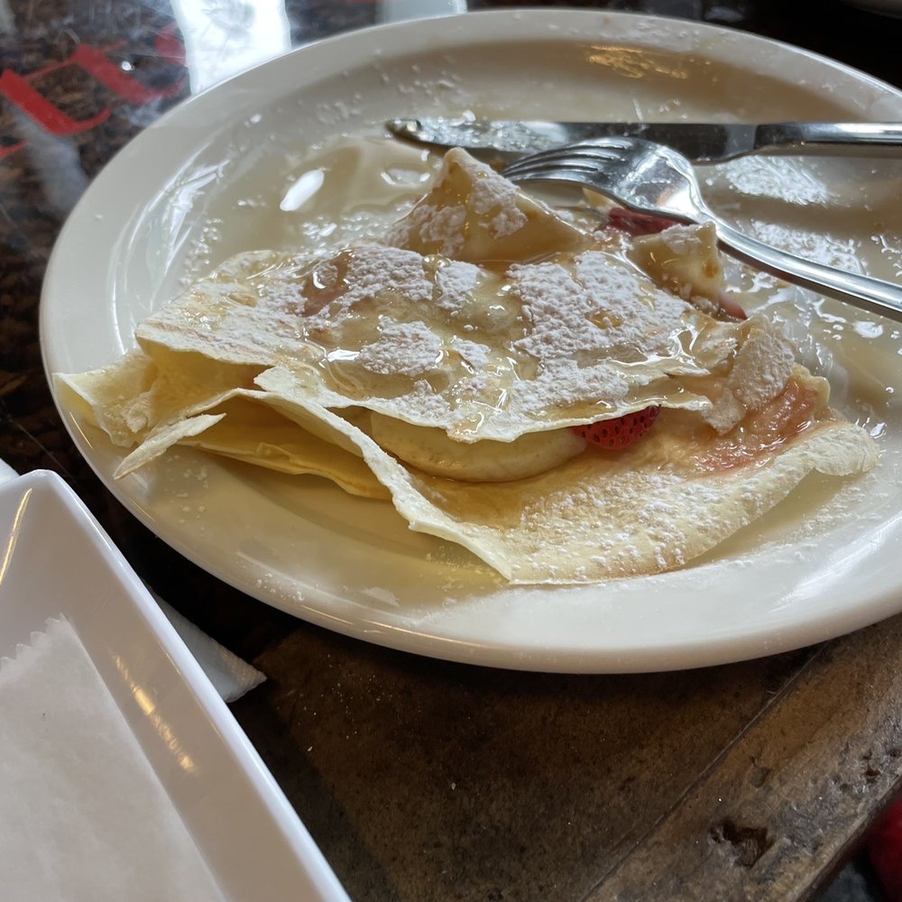 Baldwin Perk - Crepe Sugar Pouder and Fruit - Cafes Near Me - Orlando, Florida Baldwin Perk - Crepe Sugar Pouder and Fruit - Cafes Near Me - Orlando, Florida