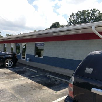 Fastlane Laundromat - Outside of business - Laundromat Near Me - Gainesville, Georgia Fastlane Laundromat - Outside of business - Laundromat Near Me - Gainesville, Georgia