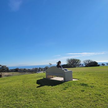 Malibu Bluffs Park - Parks Near Me - Malibu, California Malibu Bluffs Park - Parks Near Me - Malibu, California