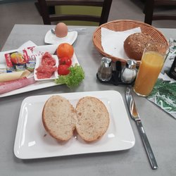 Jannys Eis Falkensee - Havelländer Frühstück