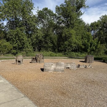 Dirksen Nature Park - Playground - Parks Near Me - Tigard, Oregon