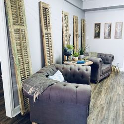 The Sandwich Shoppe - Seating
