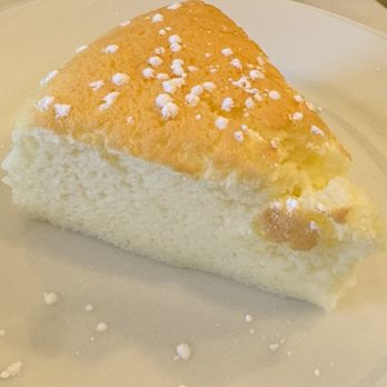 Fluffy Fluffy Dessert Cafe - Japanese Cheesecake - Desserts Near Me - Duluth, Georgia