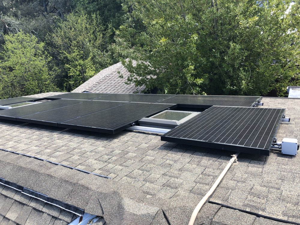 Slide of Greenlink Solar