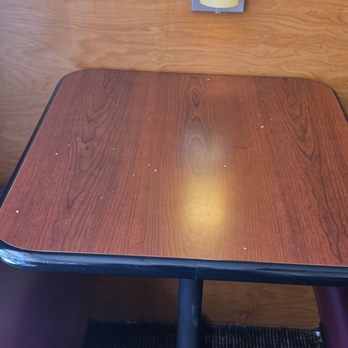 Panera Bread - Dirty table - Sandwiches Near Me - Kissimmee, Florida Panera Bread - Dirty table - Sandwiches Near Me - Kissimmee, Florida