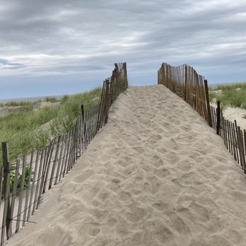 Bayview Resort - Hotels Near Me - Hampton Bays, New York