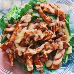 $3.50 salad. Yeah, I don't even think I can get a price this good in my good ol' Texas.