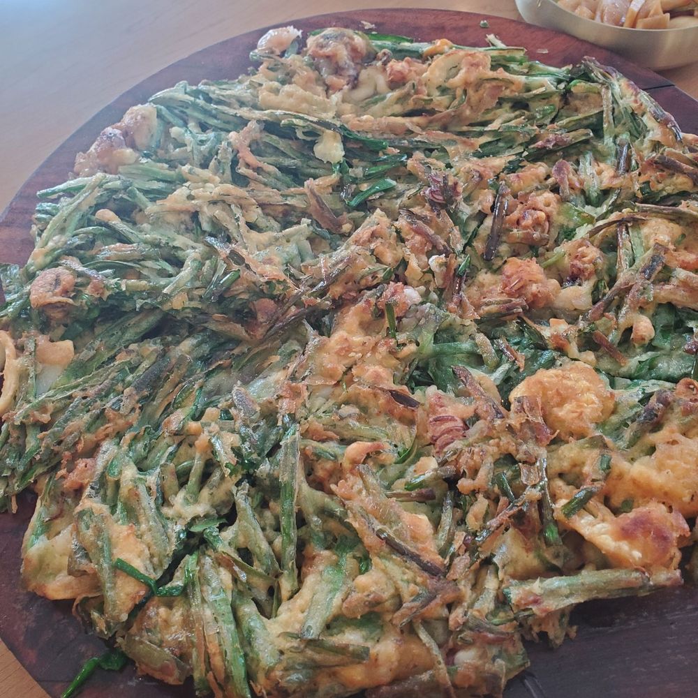 Ireh Restaurant - Seafood Chive Pancake - Korean Near Me - Honolulu, Hawaii Ireh Restaurant - Seafood Chive Pancake - Korean Near Me - Honolulu, Hawaii
