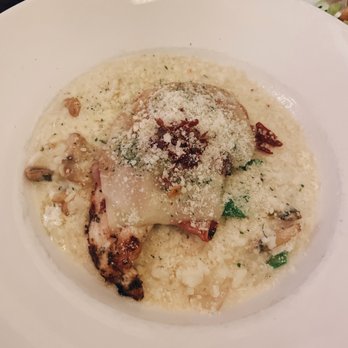 Vino's Italian Kitchen - Saltimbocca - Steakhouses Near Me - Thackerville, Oklahoma