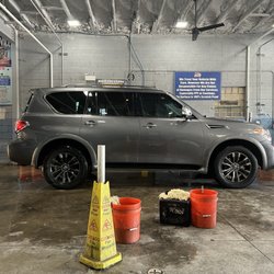 Lyon’s Hand Carwash & Detail Center - Clean!!!