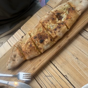 Edens Kitchen - Pizza fold - Bistros Near Me - Edinburgh, EDH Edens Kitchen - Pizza fold - Bistros Near Me - Edinburgh, EDH