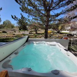 SoNs  Pool & Spa - Spa Maintenance