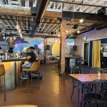 Little Skillet - Bar area - Breakfast & Brunch Near Me - San Francisco, California Little Skillet - Bar area - Breakfast & Brunch Near Me - San Francisco, California