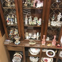 Re-Use-it Thrift Store
