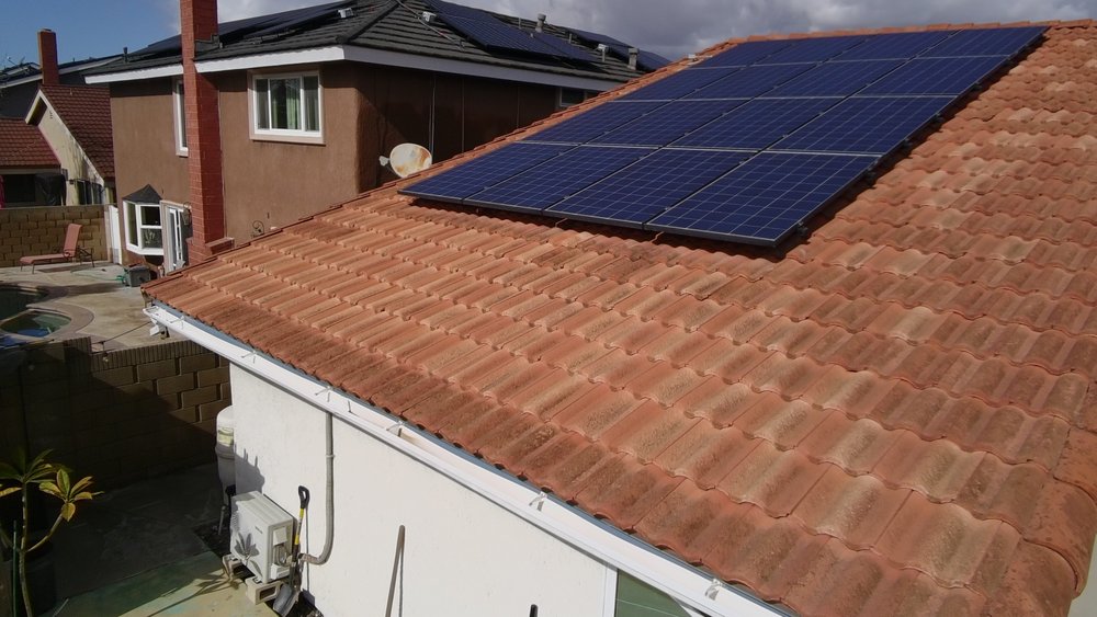 Slide of Queen Roofing