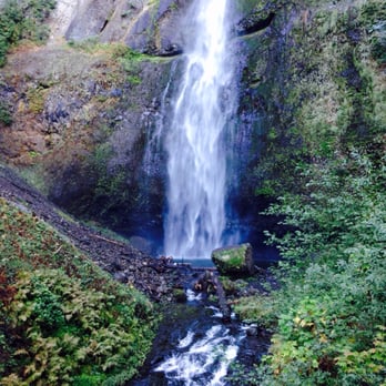 Multnomah Falls - Hiking Near Me - Bridal Veil, Oregon Multnomah Falls - Hiking Near Me - Bridal Veil, Oregon