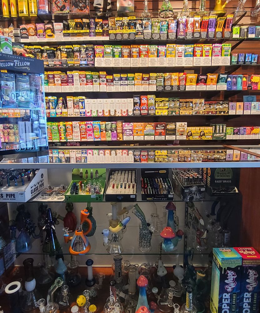 WICKED SMOKE AND VAPE Updated August 2024 8345 Perrin Beitel, San