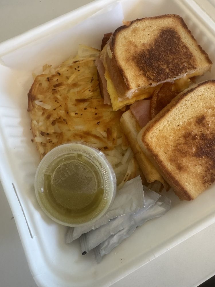 Robbie's Paradise Burgers Logo