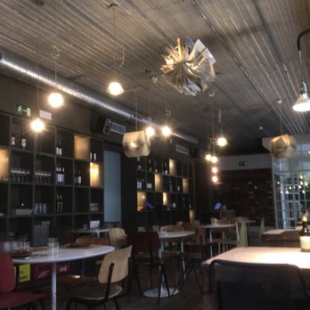 Bar Tomate - Signature Cuisine Near Me - Madrid, M