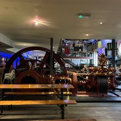 Brauerei - Big Beer Company - Main dining area