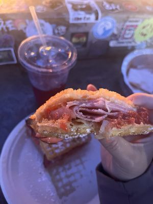 Smaaken Waffle Sandwiches by null