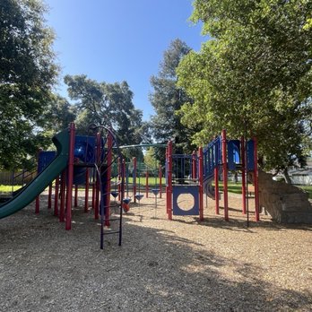 Camille Park - Dog Parks Near Me - Napa, California Camille Park - Dog Parks Near Me - Napa, California
