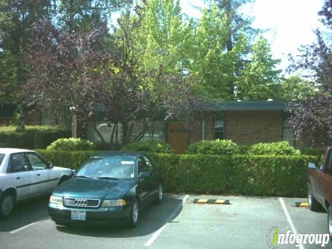 Joe Ward Roofing Logo