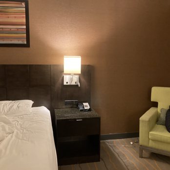 DoubleTree by Hilton Whittier Los Angeles - Hotels Near Me - Whittier, California