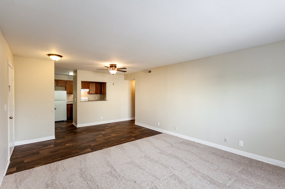 SOUTHWOOD APARTMENTS Updated August 2024 17 Photos 202 Redd Ct