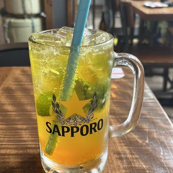 Jinzakaya - Passion fruit mojito - Sushi Bars Near Me - Waterloo, Ontario