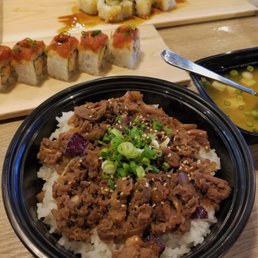 Salmon Spicy Tuna