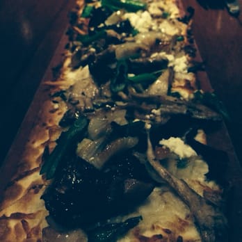 Seasons 52 - Season Flatbread: Mushroom w/ Garlic Truffle - New American Near Me - Costa Mesa, California