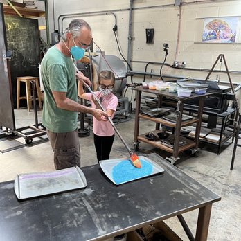Glass Hand Studio - Glass Hand Studio - Introductory Class (Glass) - Glass Blowing Near Me - Alameda, California