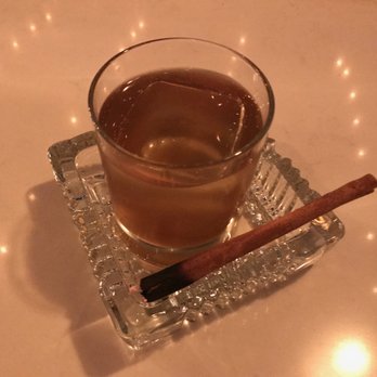 The Roosevelt Room - Cocktail Bars Near Me - Austin, Texas The Roosevelt Room - Cocktail Bars Near Me - Austin, Texas