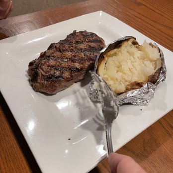 Franklins Bistro - NY strip - American Near Me - Norfolk, Nebraska Franklins Bistro - NY strip - American Near Me - Norfolk, Nebraska