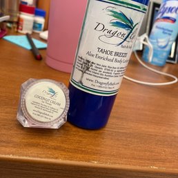Body Lotion & Lip Therapy .